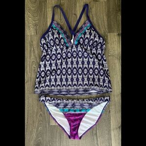 Athleta 2 piece swimsuit